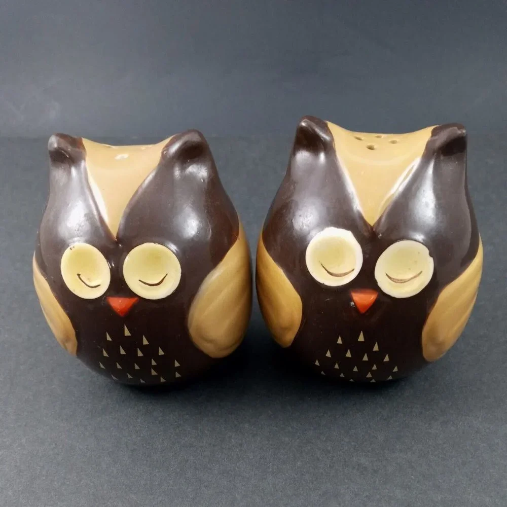 Set Of  Ceramic Owl Salt And Pepper Shaker